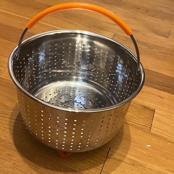 ekovana Other - Ekovana Stainless Steel steam tray basket/Colander with Orange Handle